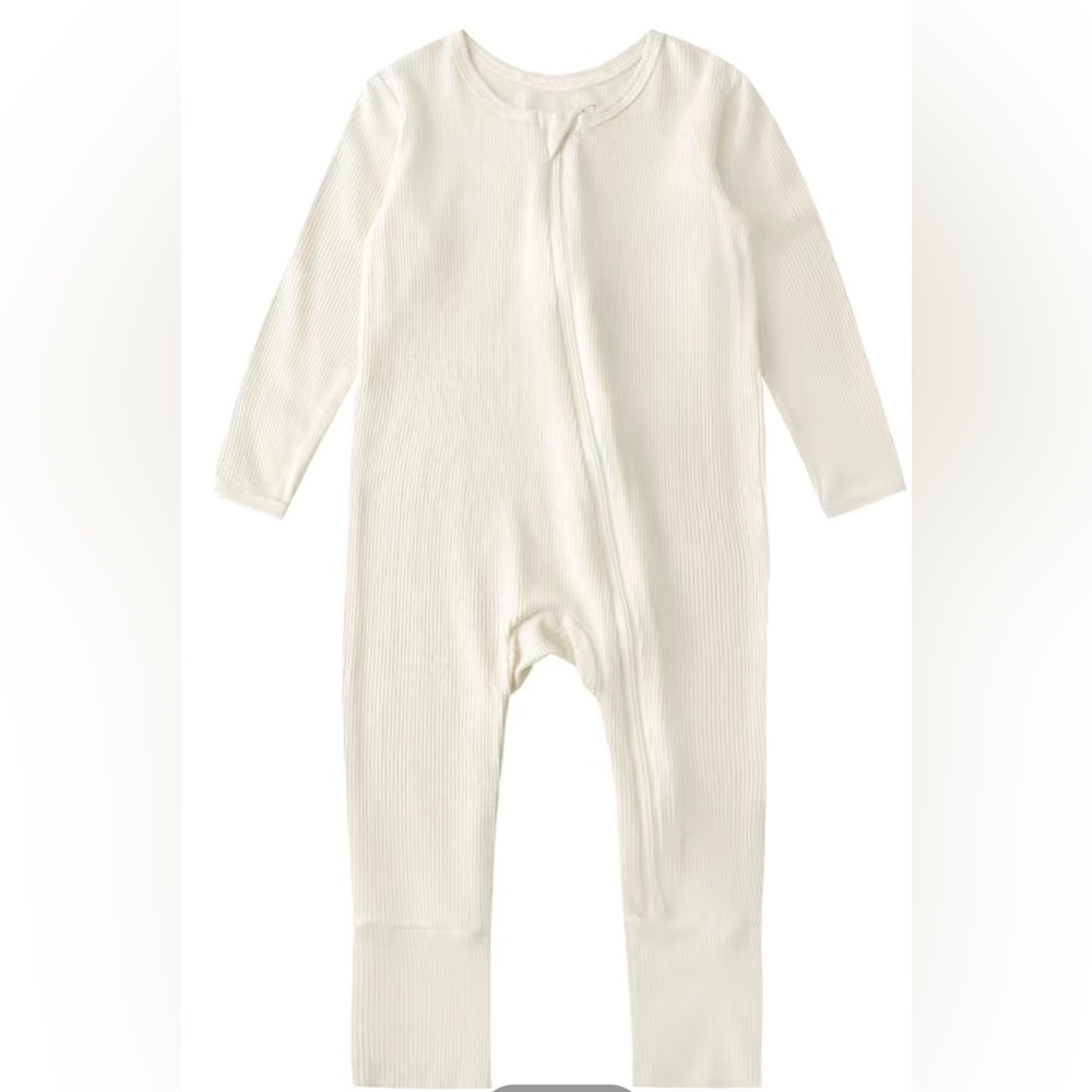 Cream ribbed bamboo sleeper with fold-over hands and feet